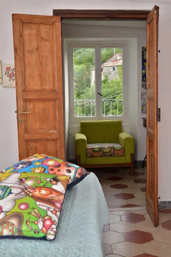Caste Style Near Cinque Terre Villa Riccò del Golfo di Spezia Vakantiehuis